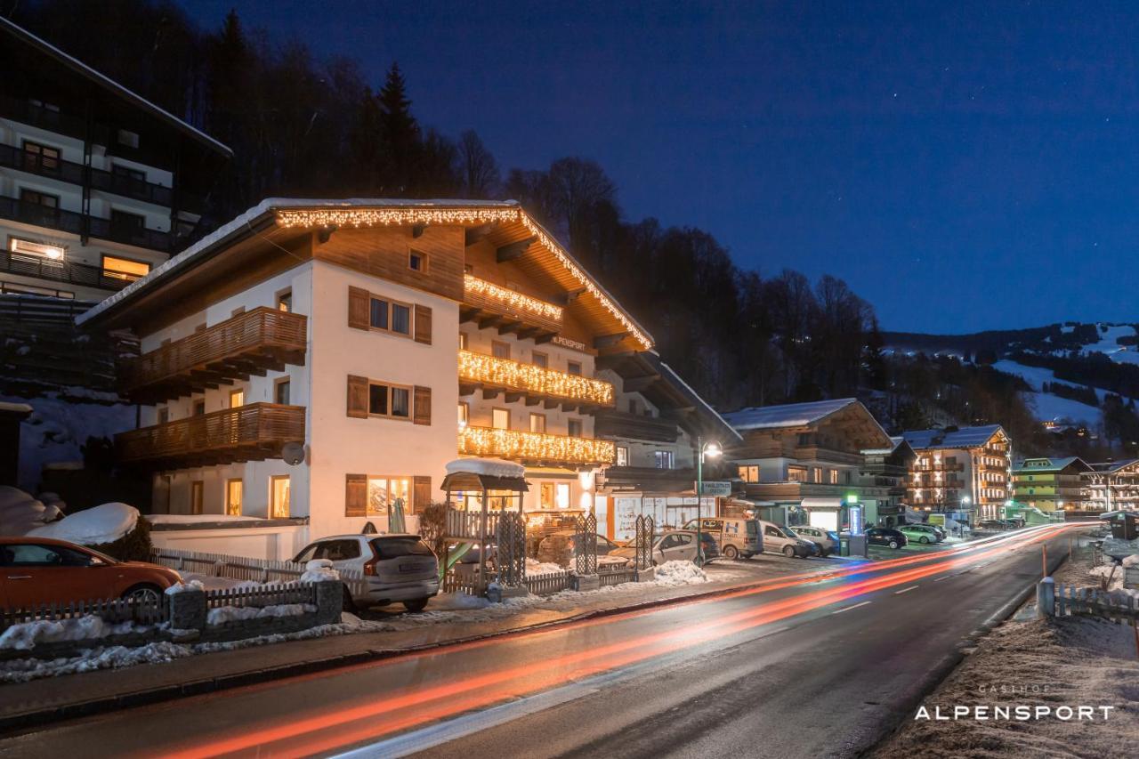 Gasthof Alpensport - Joker Card Included Saalbach-Hinterglemm Esterno foto